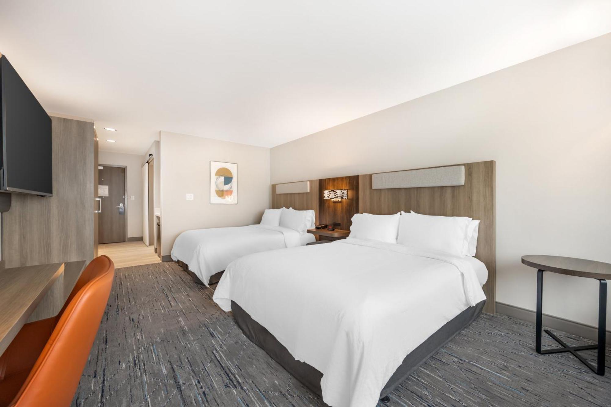 Hotel Express & West End - Univ Area By Ihg 3*
